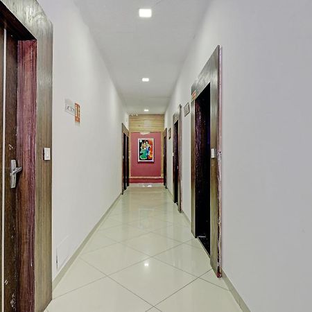 Oyo 11649 Hotel Mahima กันตินาการ์ ภายนอก รูปภาพ
